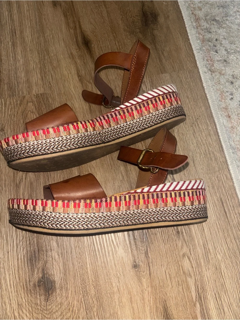 Women’s Tan Platform Sandals with Red Accent Stripes